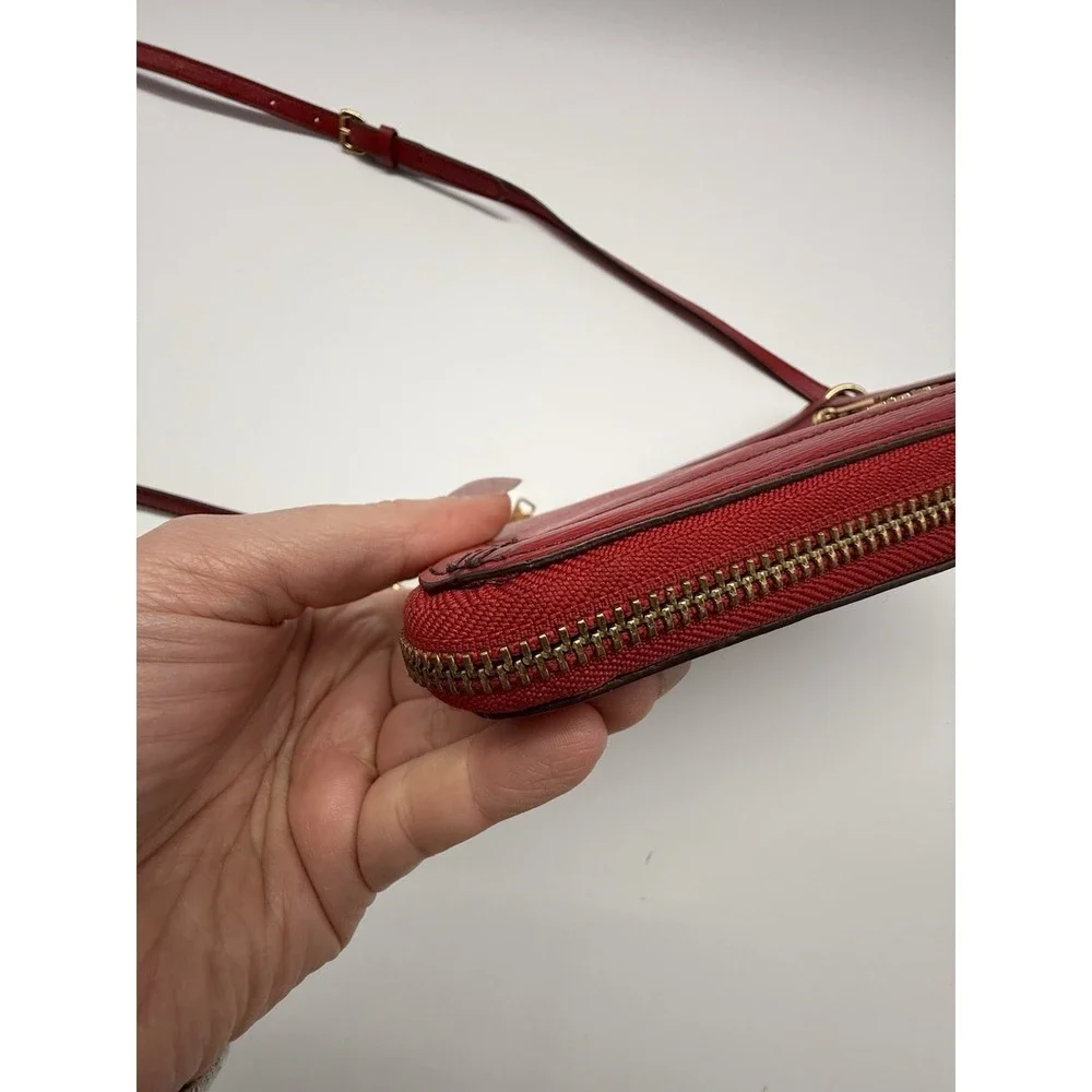 LRL Lauren Ralph Lauren Vintage Red Leather Gold‎ Zipper Purse Handbag